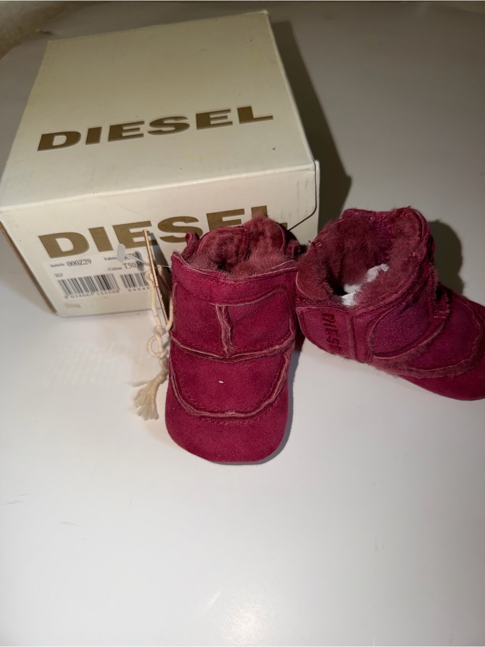 NWT DIESEL Baby Shearling Boots Size NB / 0-6M Fuchsia Suede Fur Booties